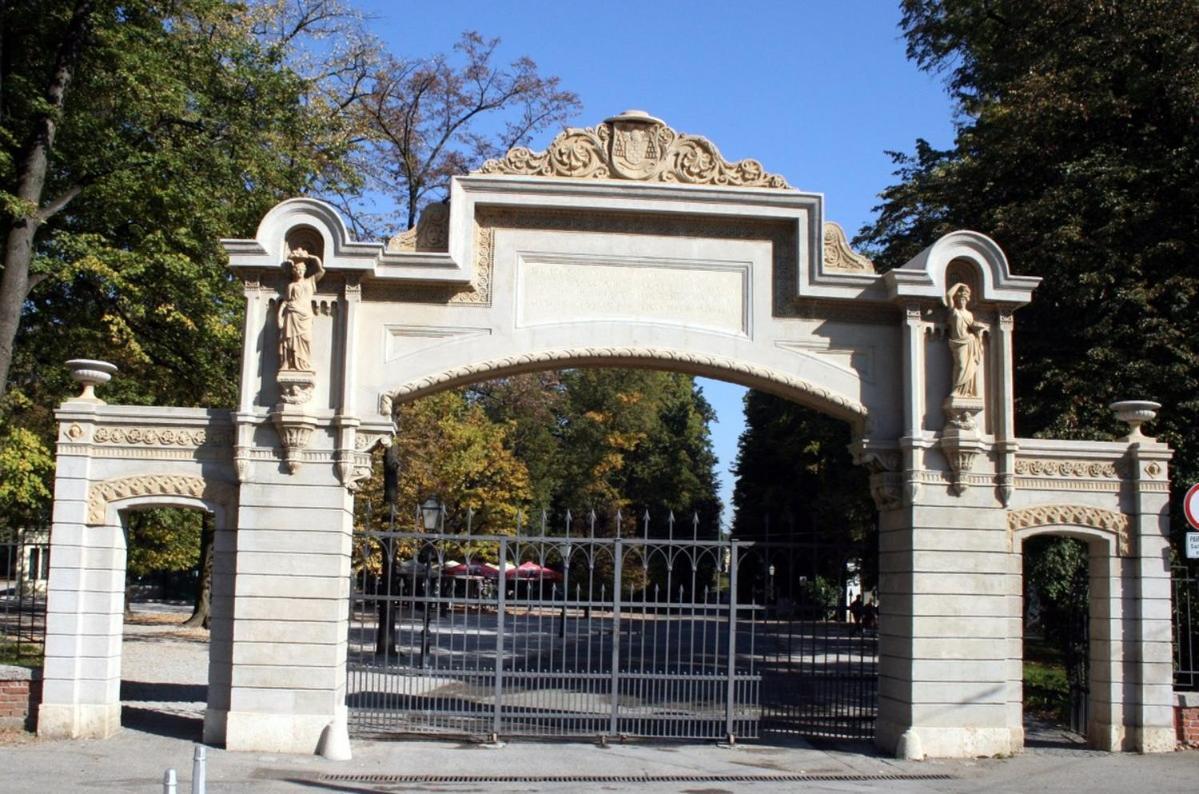 Mia Zagreb